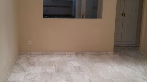Foto 3 de Piso de alquiler en San Vicente, Sevilla Capital