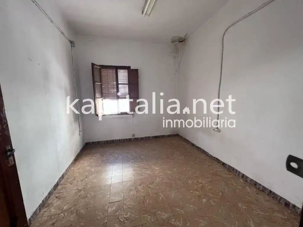 Habitación de Piso en venta en La Llosa de Ranes con Terraza y Balcón