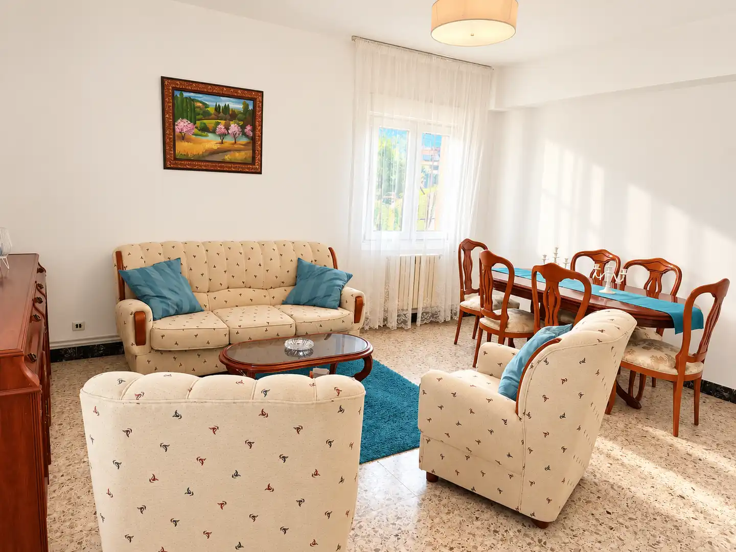 Sala de estar de Edificio en venta en Fene, A Coruña