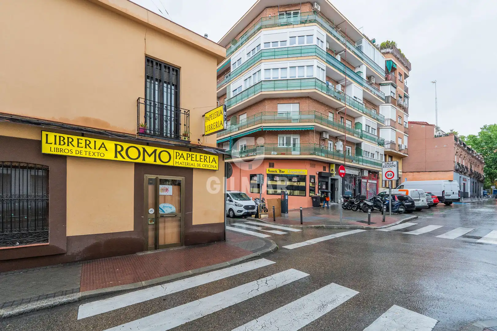 Vista exterior de Local en venta en Madrid