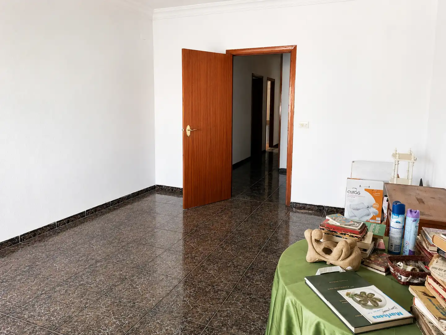 Wohnung zum Verkauf in Úbeda mit Heizung