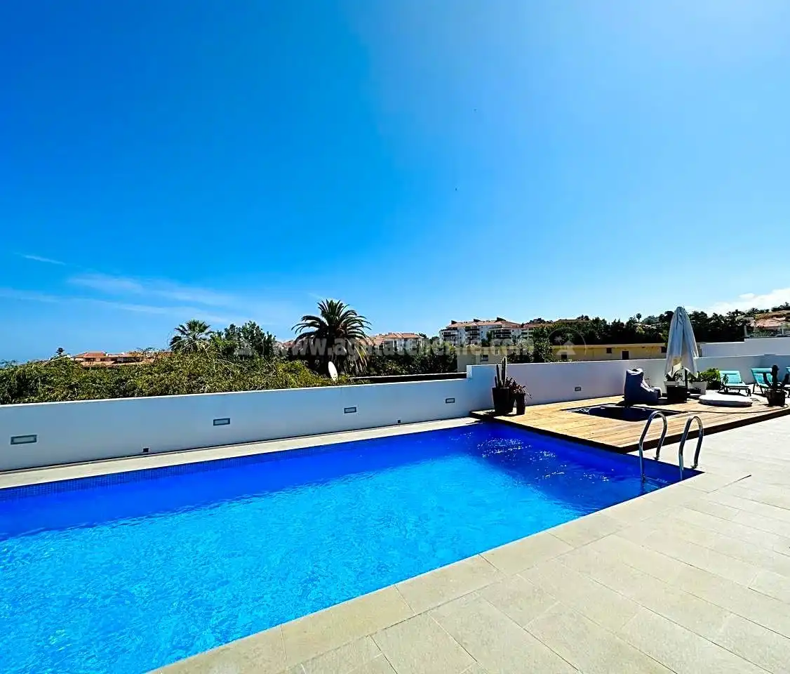 Piscina de Casa o chalet en venta en Puerto de la Cruz con Jardín privado, Terraza y Piscina