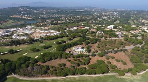 Foto 3 de Residencial en venta en Avenida Almenara, 2, Sotogrande Alto, Sotogrande