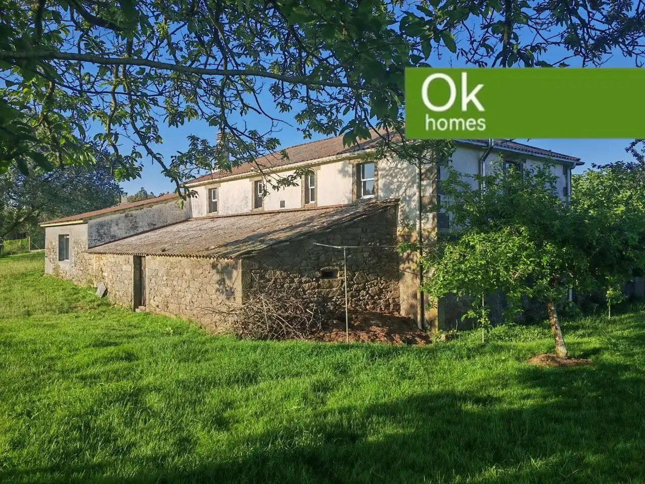Casa o chalet en venta en Aranga con Calefacción, Jardín privado y Trastero
