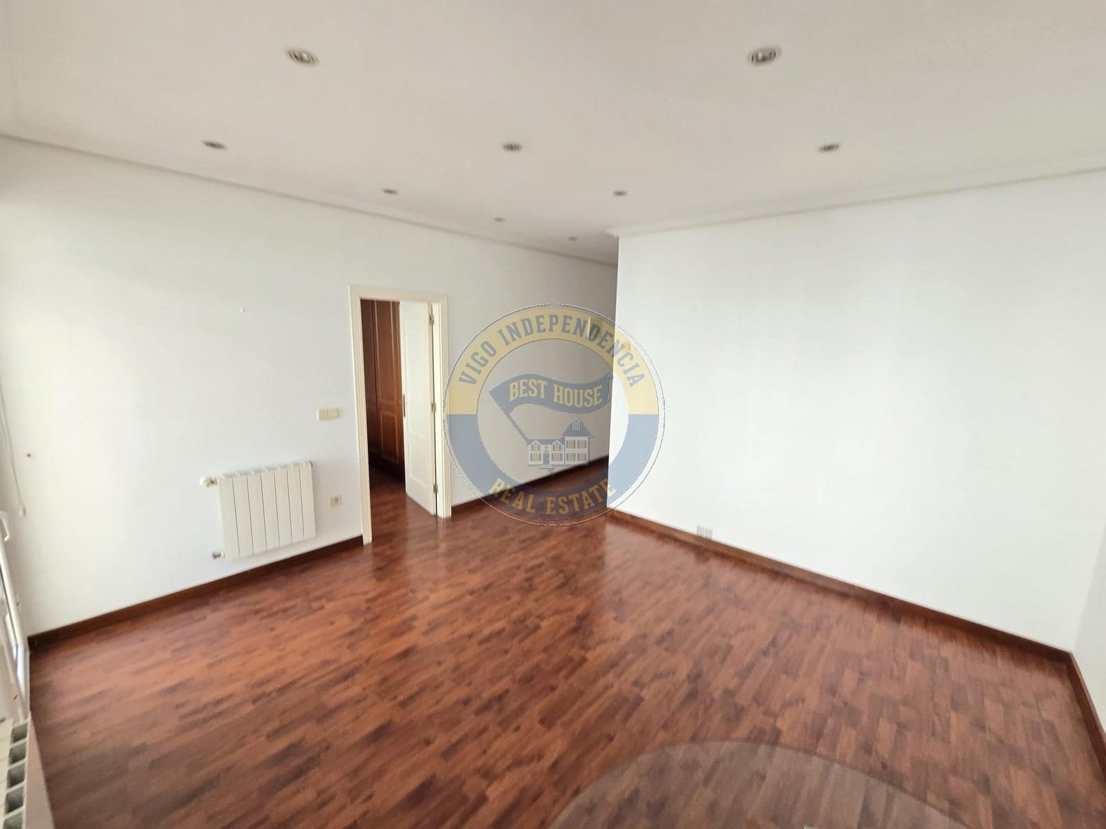 Apartament de lloguer en Vigo  amb Calefacció i Balcó