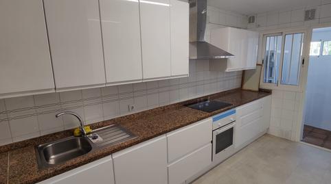 Foto 5 de Casa adosada en venda a Marina de Casares, Málaga