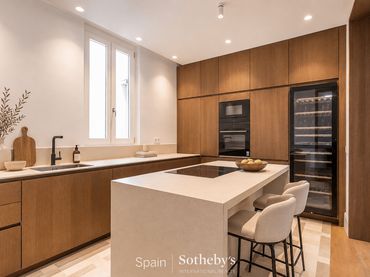 Apartament amb ascensor en venda a Centro