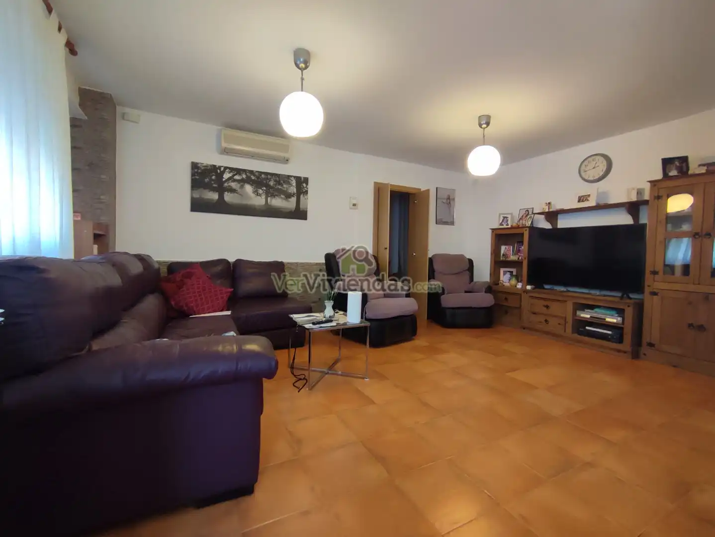 Casa o xalet en venda a Carrer Baix Llobregat, 30, Abrera