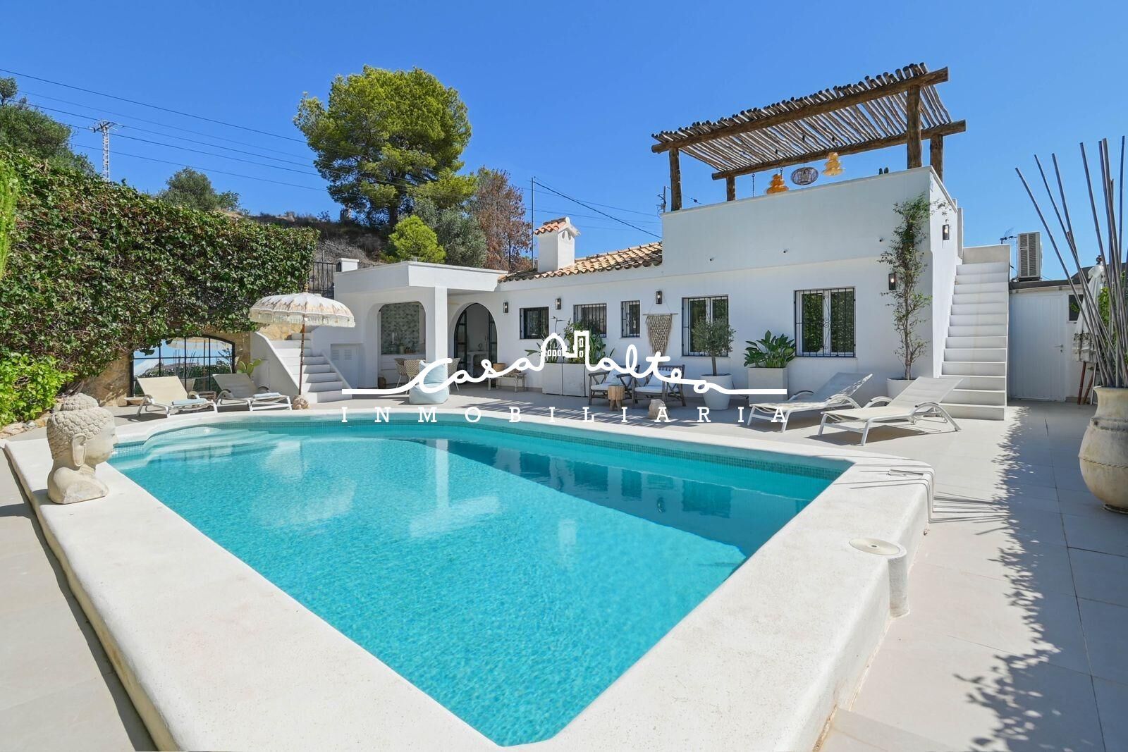 Swimming pool of Single-family semi-detached for sale in Altea  with Air Conditioner, Private garden and Terrace