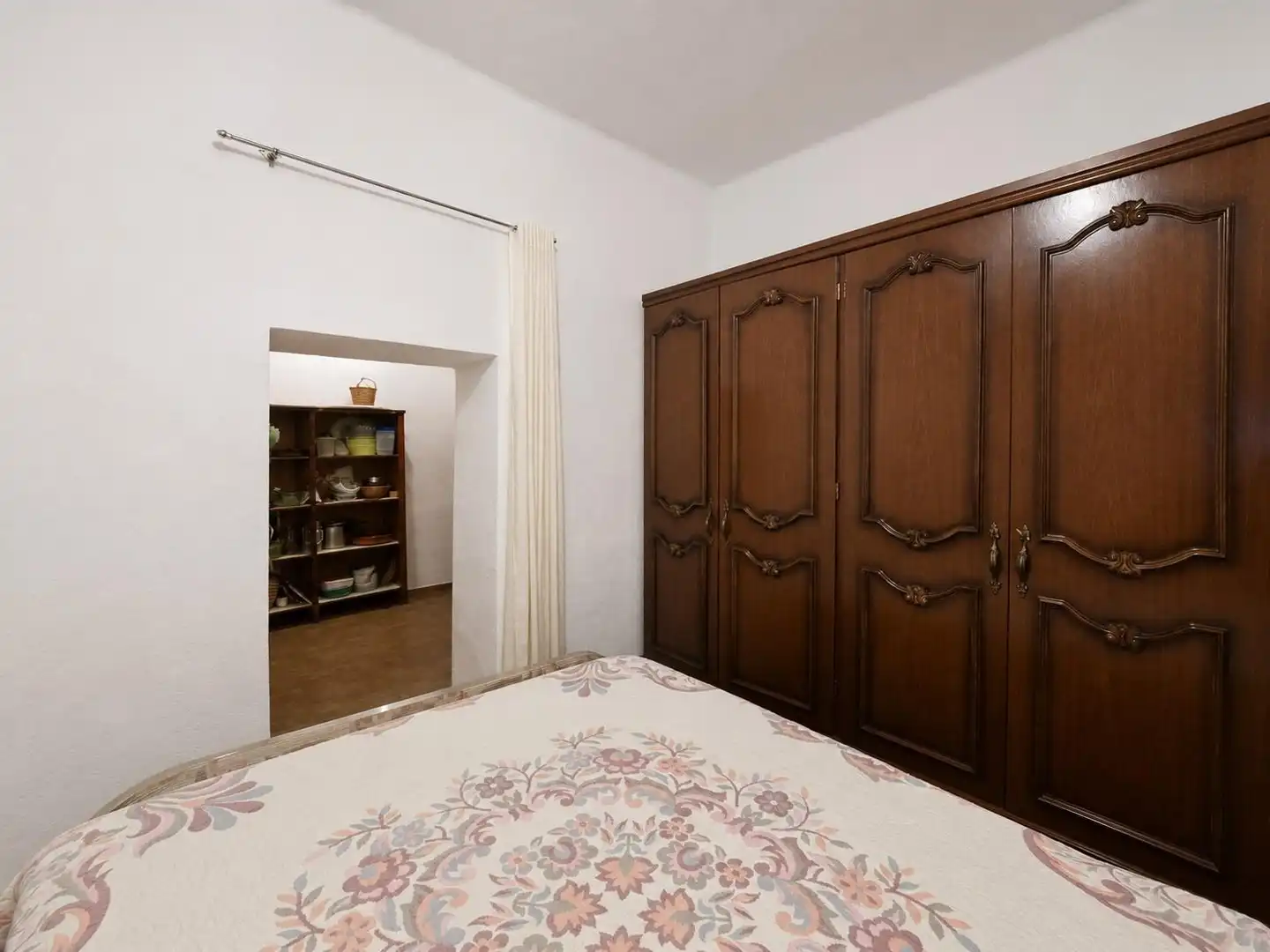 Habitación de Casa o chalet en venta en Casas de Millán con Calefacción, Terraza y Trastero