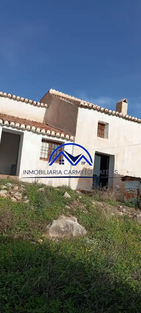 Land for sale in Comares