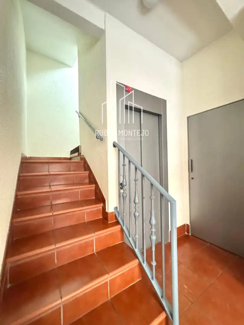 Piso de alquiler en Garrido y Bermejo, Garrido Sur