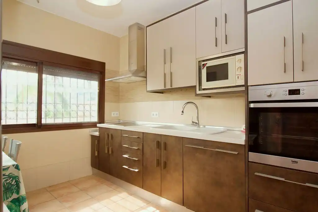 Kitchen of Houses for sale in Álora  with Air Conditioner, Private garden and Terrace