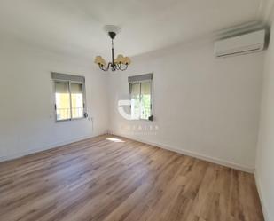 Bedroom of Flat to rent in Gandia  with Air Conditioner, Terrace and Balcony