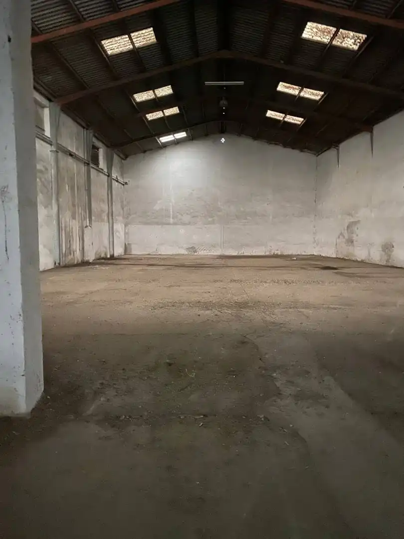 Industrial building for sale in Carretera Jarandilla 35, imagen 4