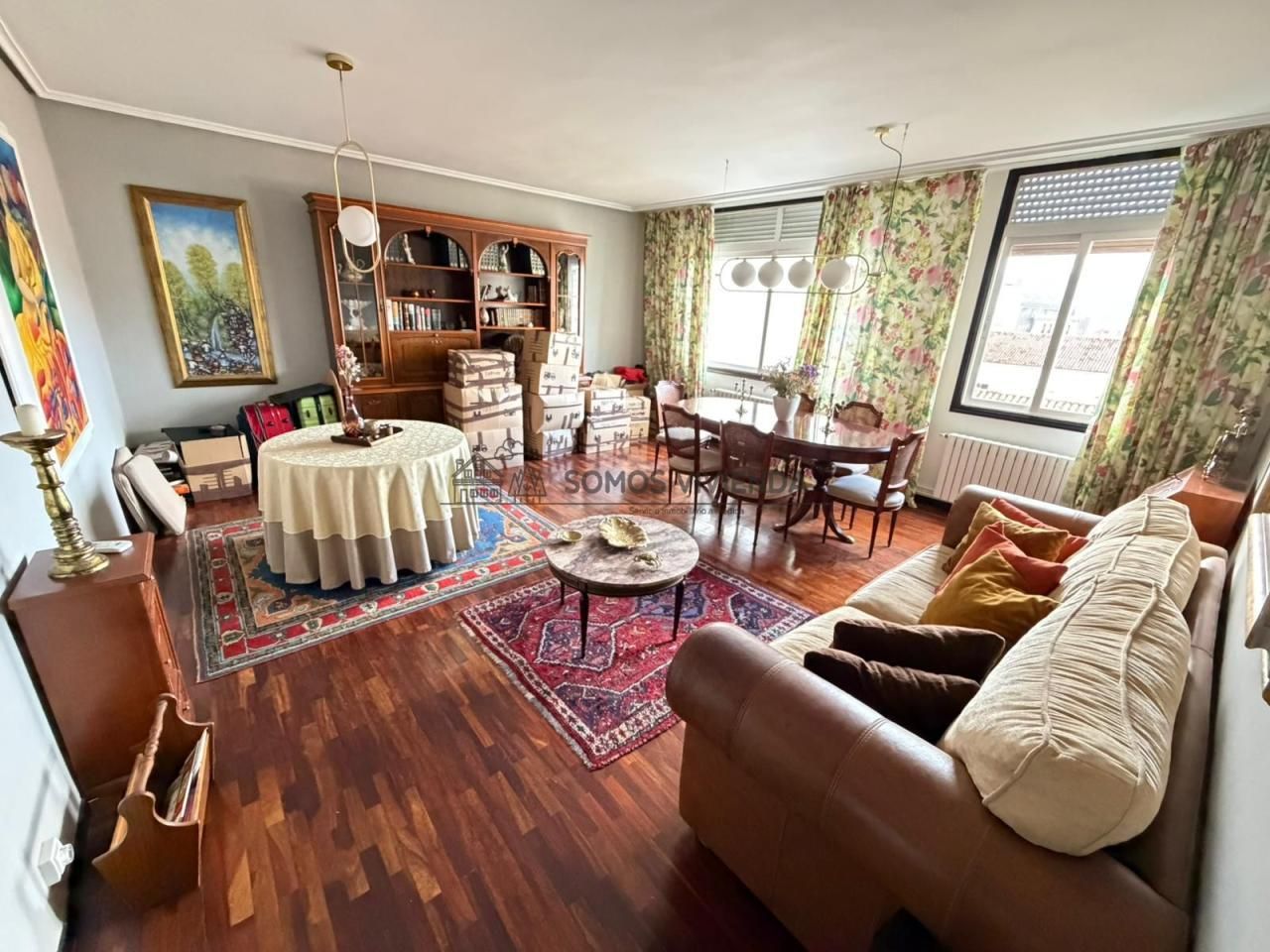 Sala d'estar de Pis en venda en Ourense Capital  amb Calefacció i Traster