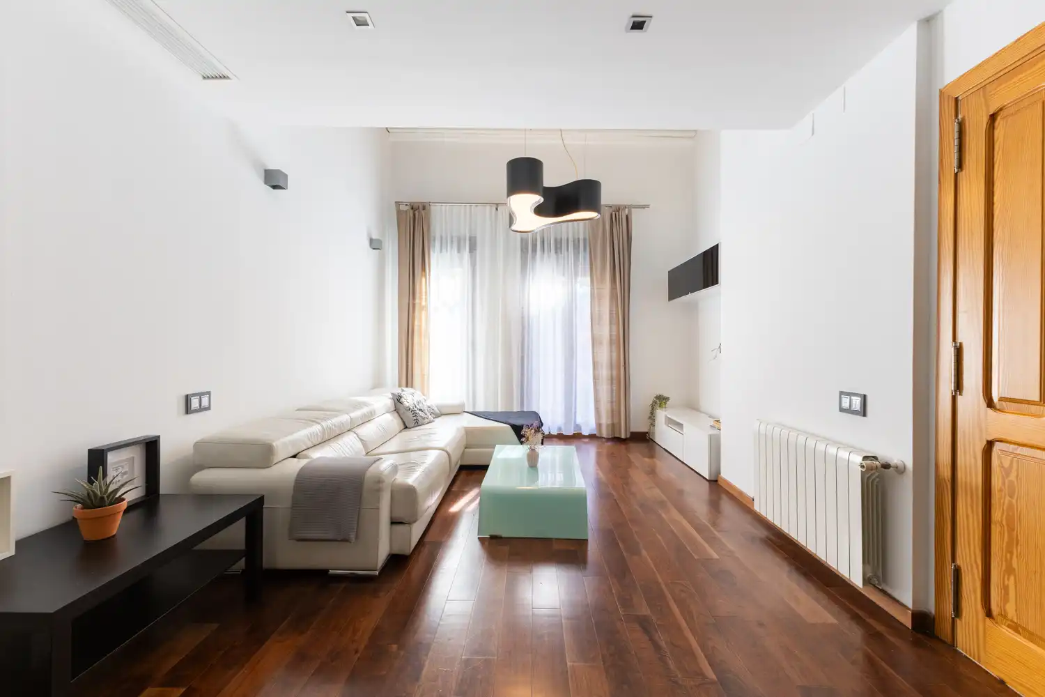 Wohnzimmer von Haus oder Chalet zur Miete in  Valencia Capital mit Klimaanlage, Heizung und Parkett