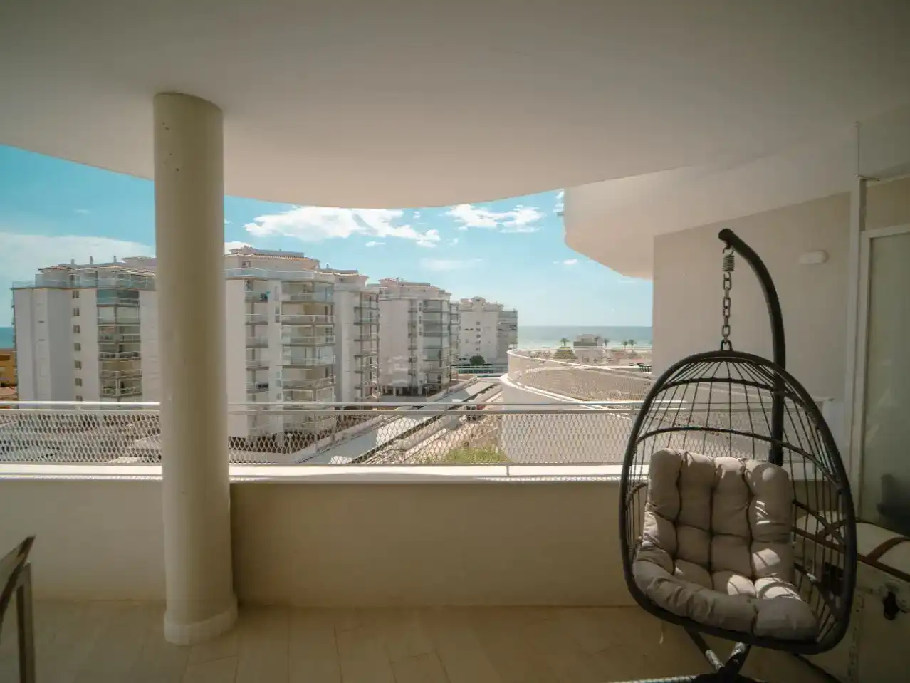 Terrasse von Wohnung zur Miete in Peñíscola / Peníscola mit Klimaanlage, Schwimmbad und Balkon