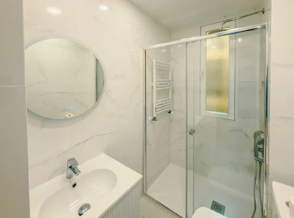 Baño de Piso en venta en Madrid con Aire acondicionado y Calefacción