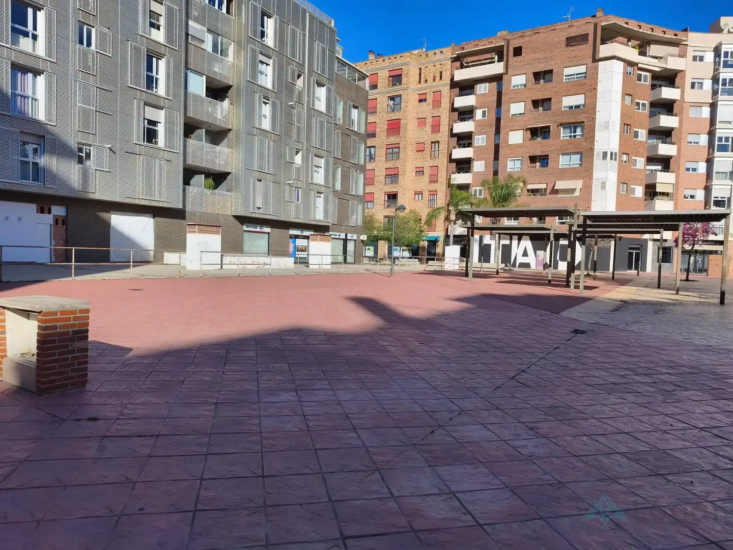 Local de lloguer a Juan Carlos I