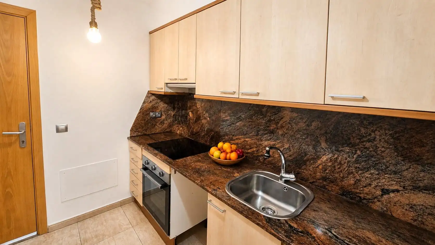 Cocina de Estudio en venta en Figueres con Calefacción