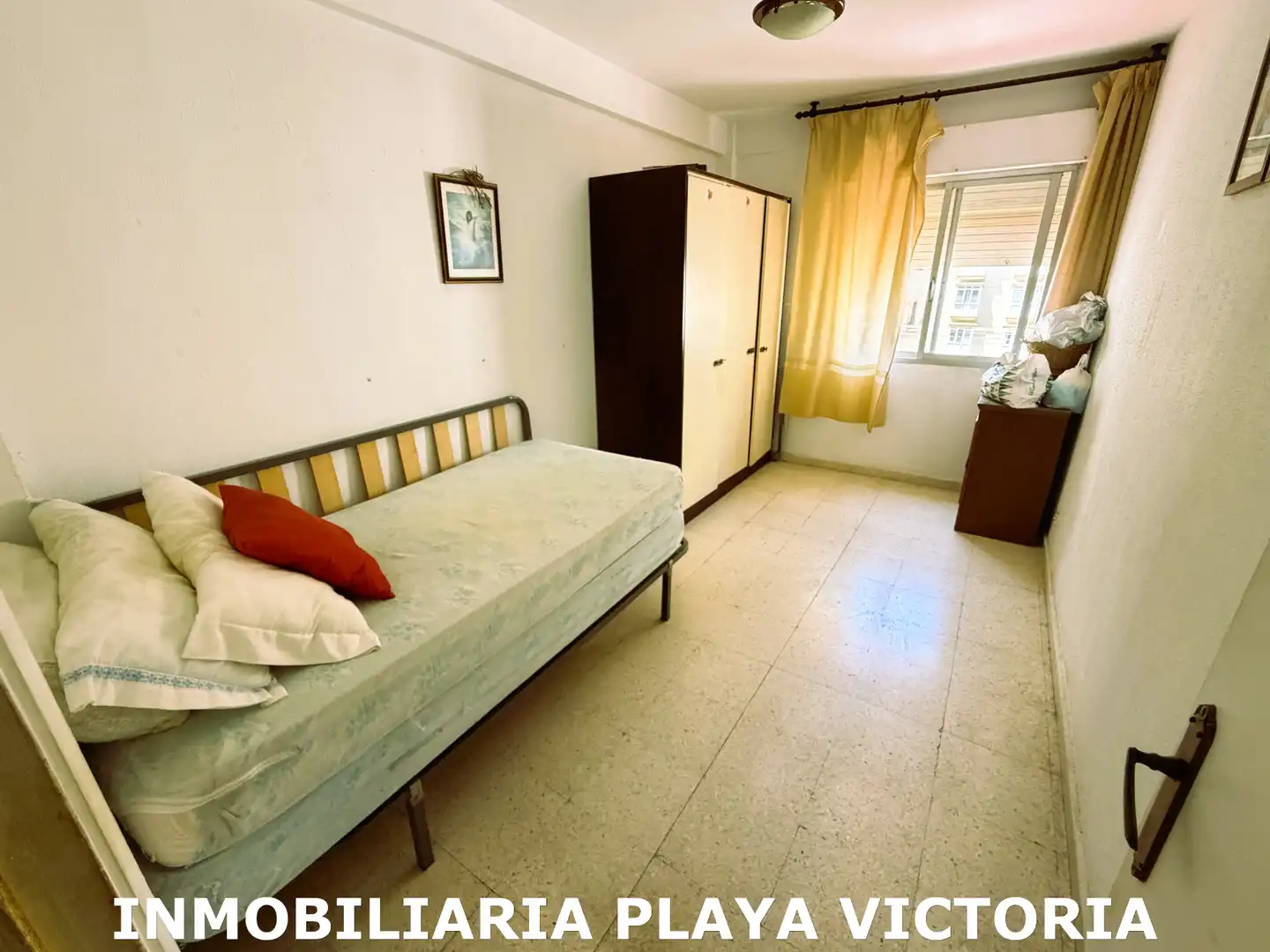 Bedroom of Flat for sale in Cádiz