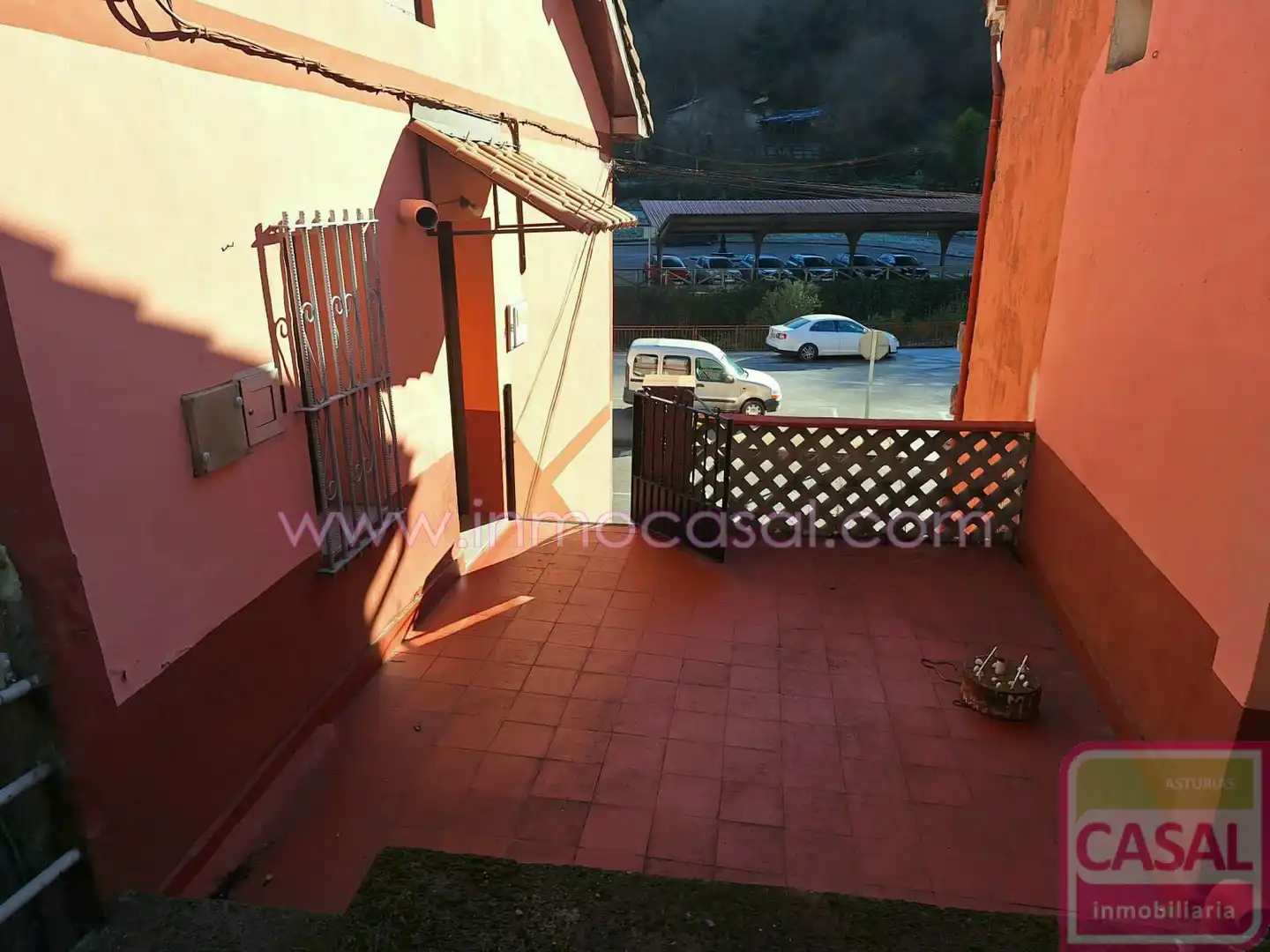 Exterior view of Flat for sale in Mieres (Asturias)  with Terrace and Furnished