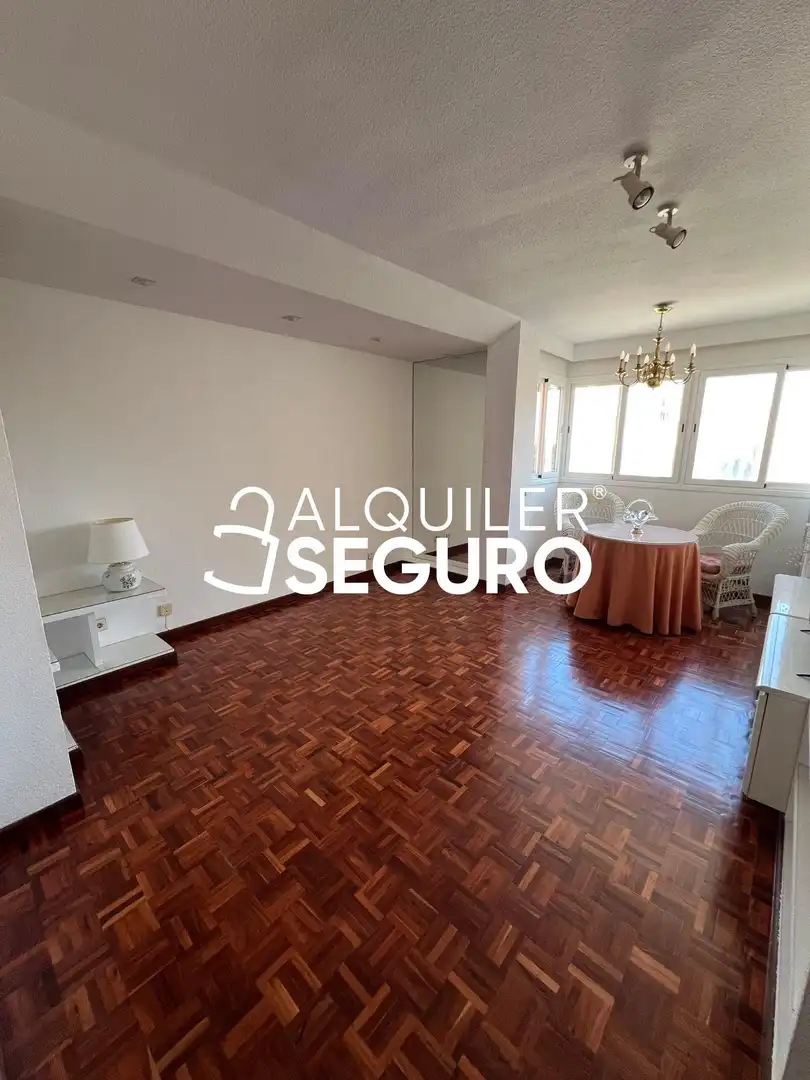 Bedroom of Flat for rent in Madrid  with Heating and Terrace