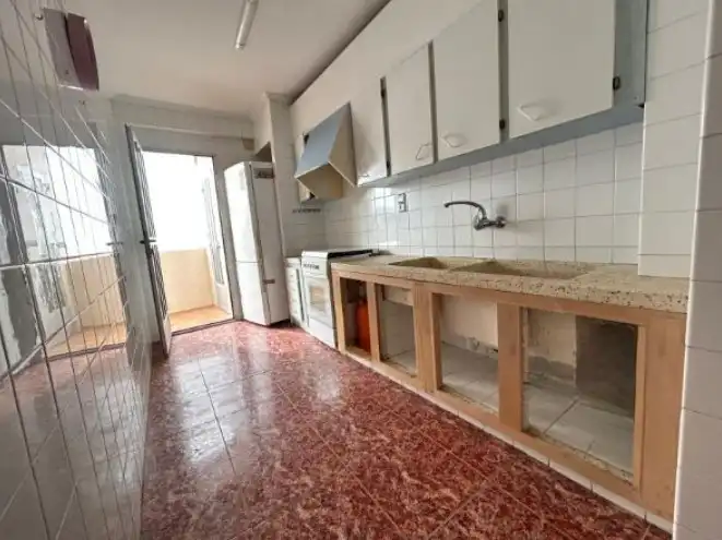 Cuina de Pis en venda en Catarroja amb Aire condicionat i Balcó