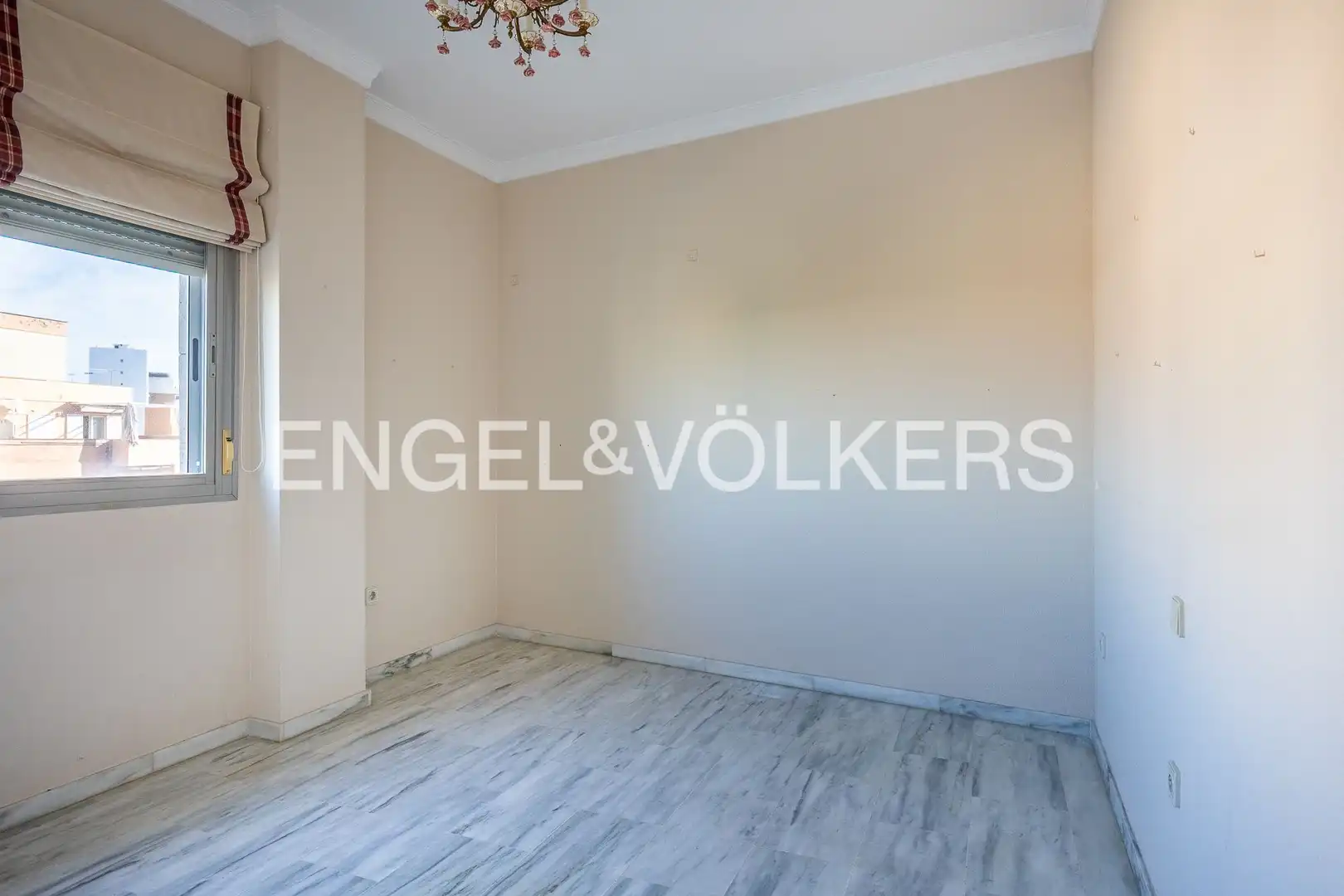 Dining room of Flat for sale in Sevilla  with Air Conditioner, Heating and Terrace