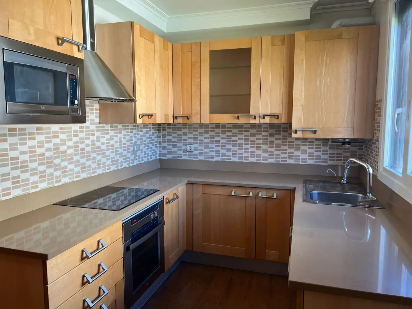 Cocina de Piso en venta en Santander con Calefacción y Trastero
