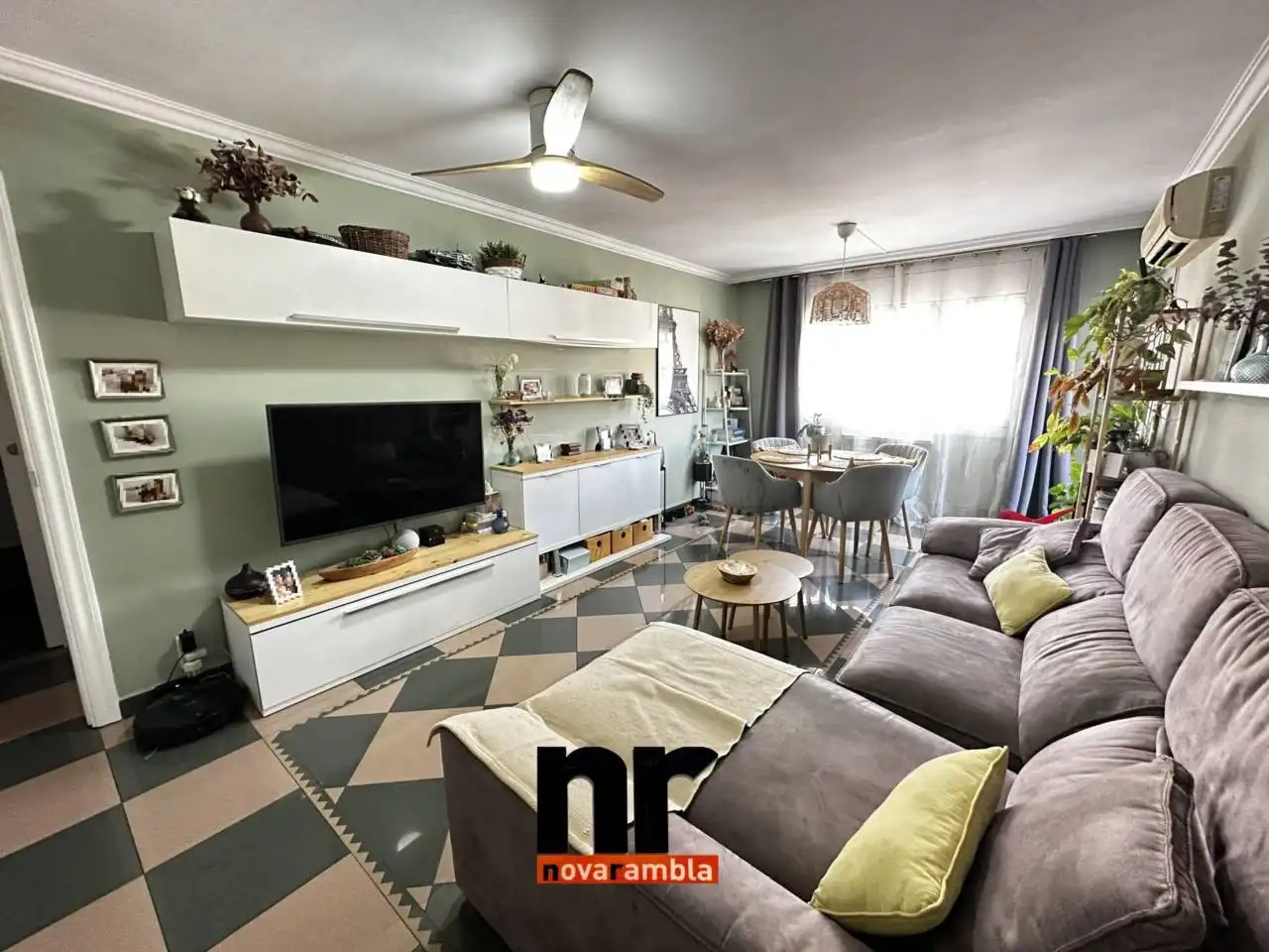 Wohnung mit Balkon zum Verkauf in Centre