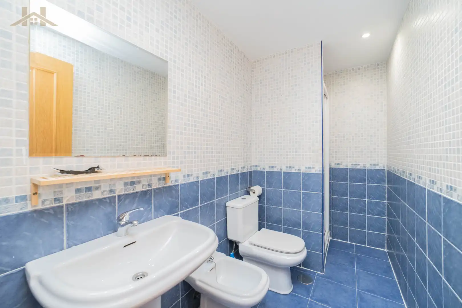 Baño de Casa o chalet en venta en Arroyomolinos (Madrid) con Calefacción, Jardín privado y Parquet