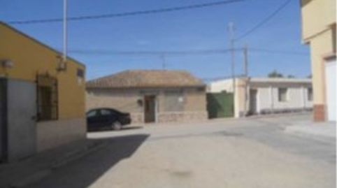 Torre-Pacheco (Murcia). SIN POSESIÓN “OCUPADO” (no se puede visitar ni hipotecar).