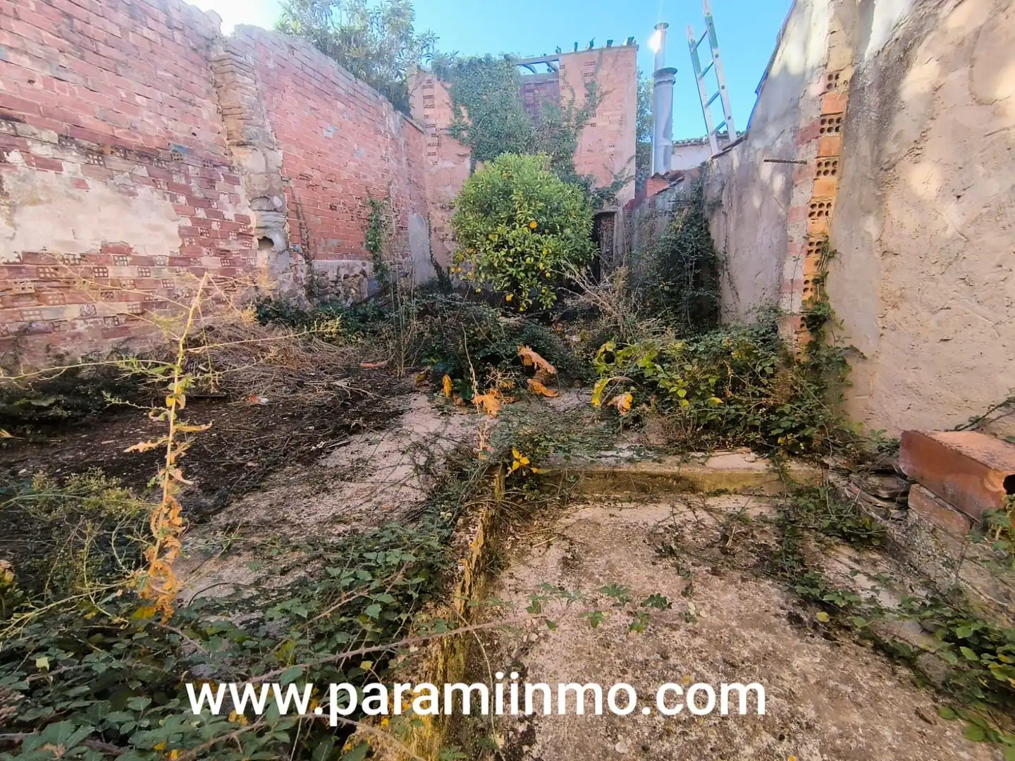 Finca rústica en venda en Corera amb Jardí privat i Traster