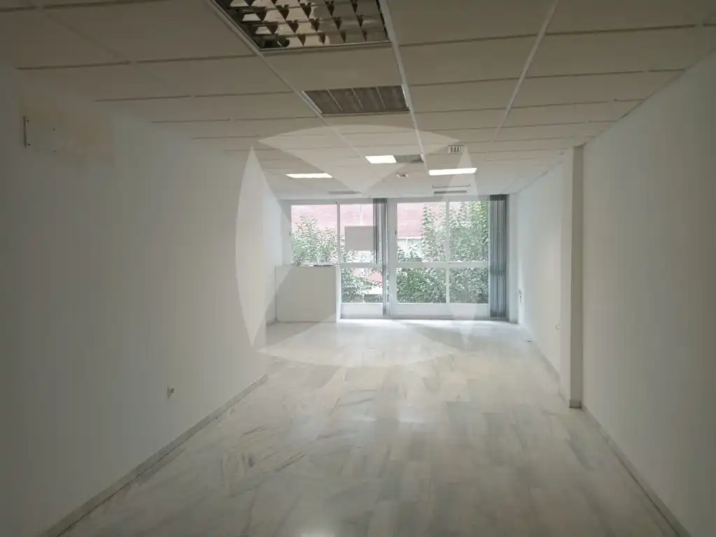 Office space with lift to rent in Calle Rafael Lucenqui, imagen 2