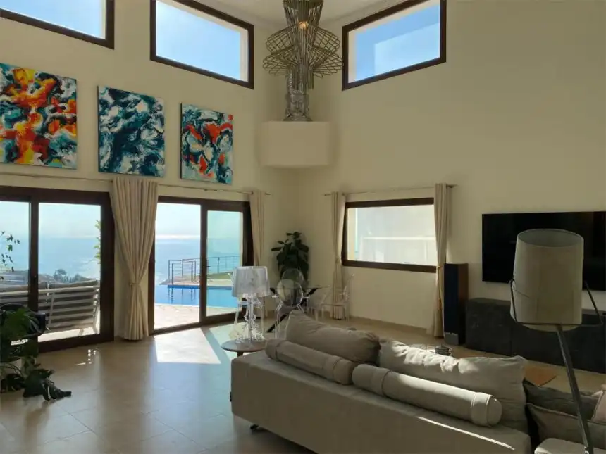 Casa con piscina in vendita a La Capellanía - El Higuerón, imagen 2