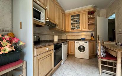 Kitchen of Flat for sale in Tolosa  with Balcony