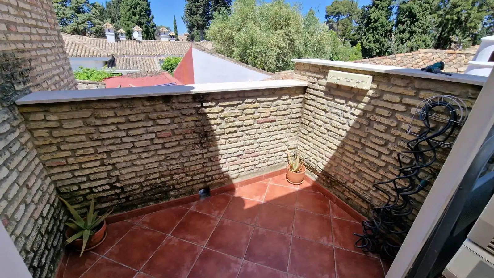 Terrace of Detached homes for sale in El Puerto de Santa María  with Air Conditioner, Private garden and Storage room