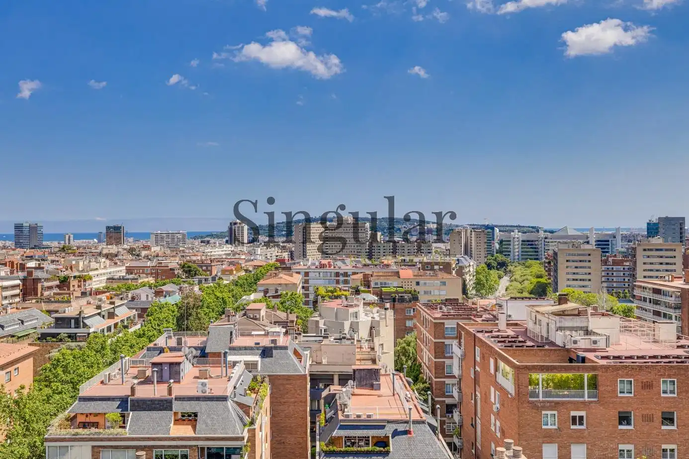 Außenansicht von Dachboden zum Verkauf in Barcelona mit Klimaanlage, Heizung und Parkett