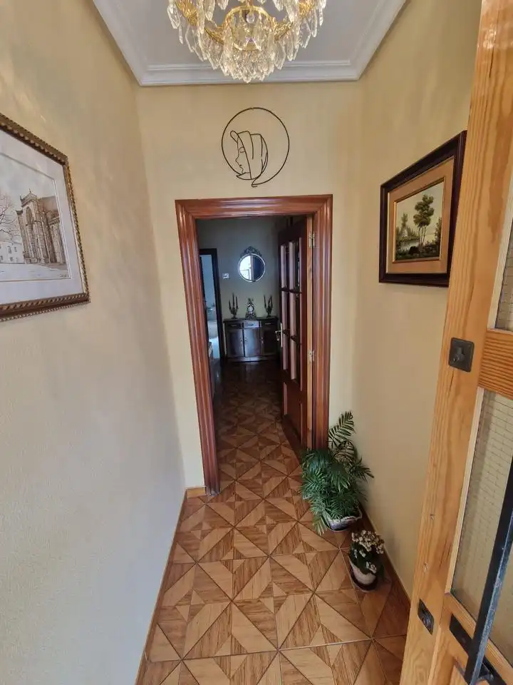Casa o xalet en venda en Burgos amb Calefacció, Jardí privat i Traster