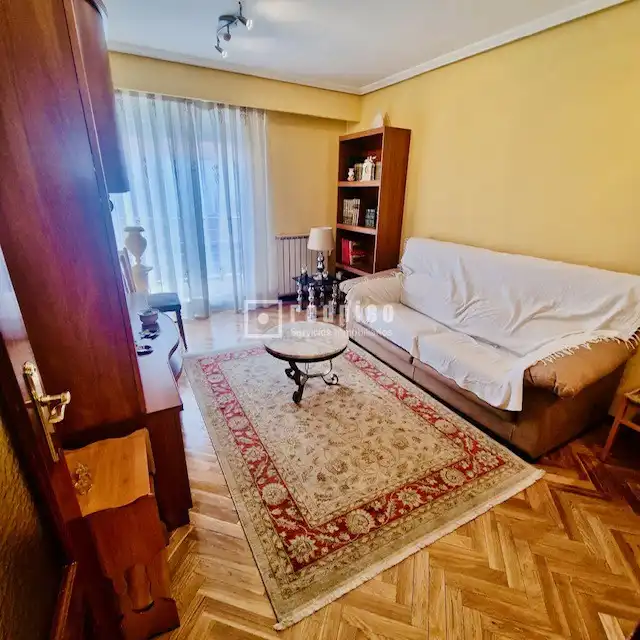 Living room of Apartments for sale in Madrid  with Heating, Parquet flooring and Terrace