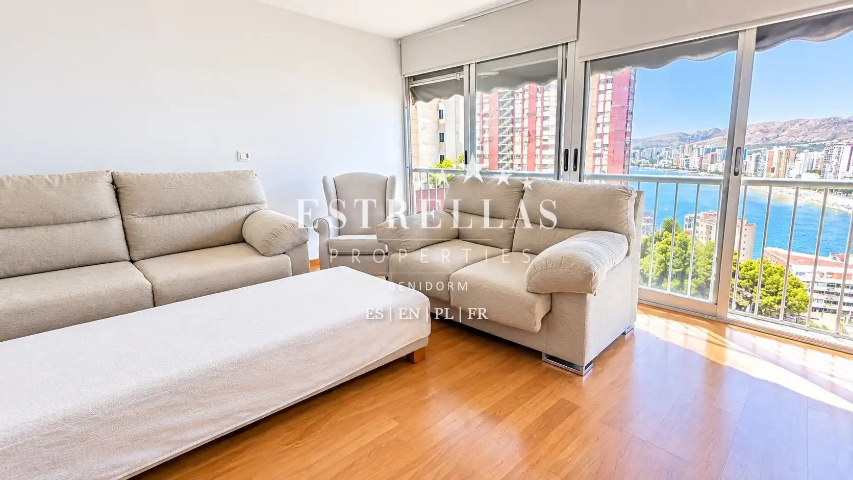 Living room of Apartments for sale in Benidorm  with Air Conditioner, Swimming Pool and Furnished