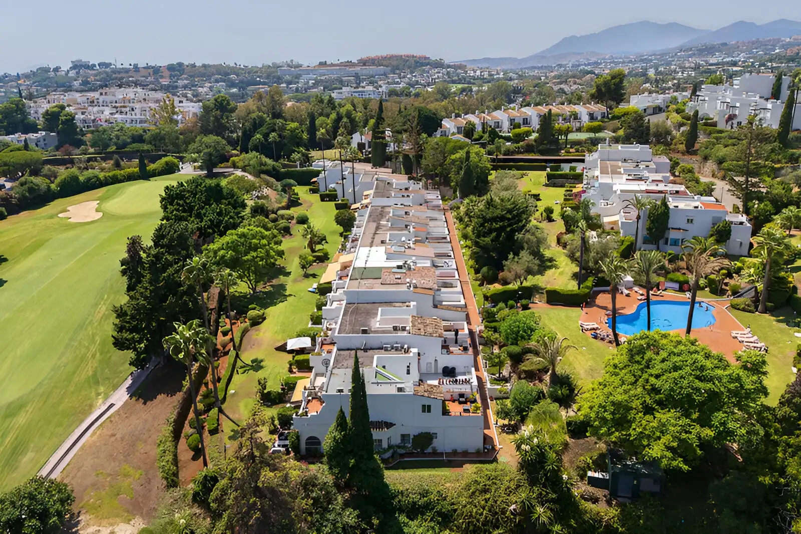 Reihenhaus mit Pool zum Verkauf in Nueva Andalucía, imagen 28