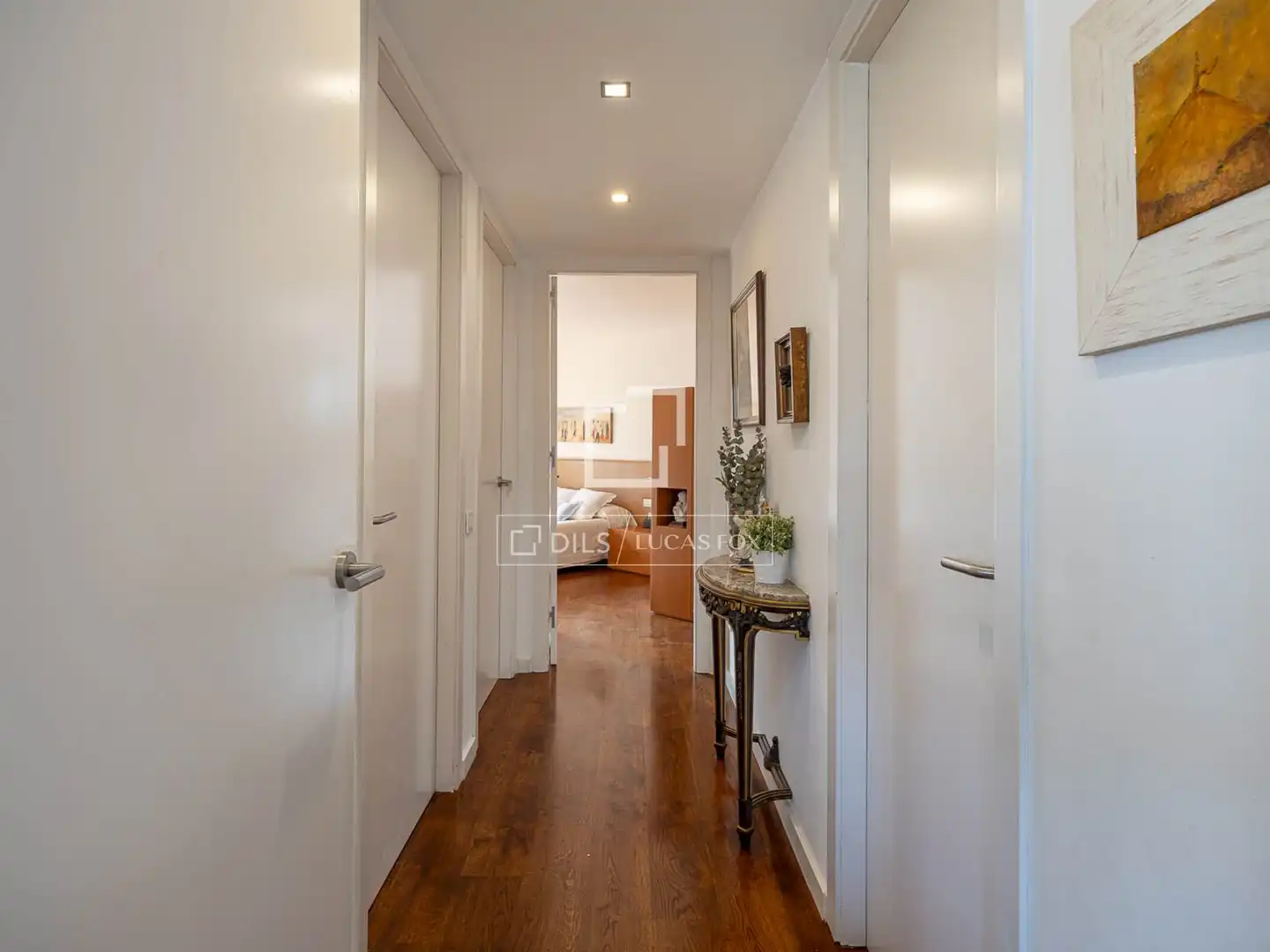 Flat for sale in Barcelona  with Air Conditioner, Heating and Parquet flooring