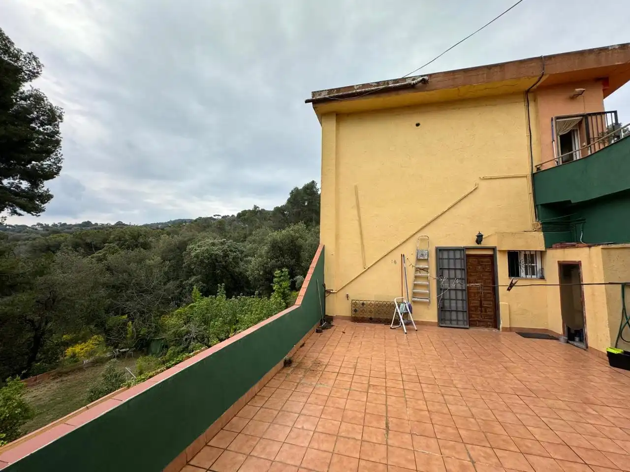 Terraza de Finca rústica en venta en Sant Fost de Campsentelles con Calefacción, Jardín privado y Parquet