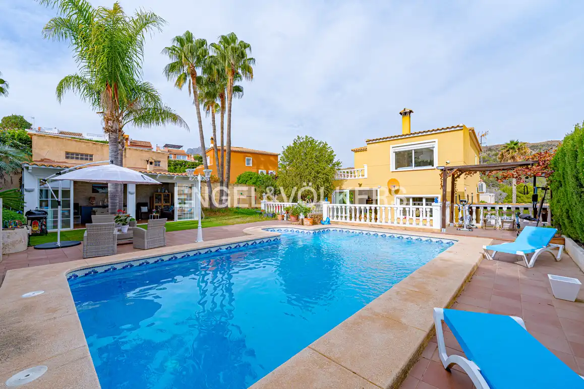 Casa con piscina en venta en Escandinavia - Cautivador, imagen 4