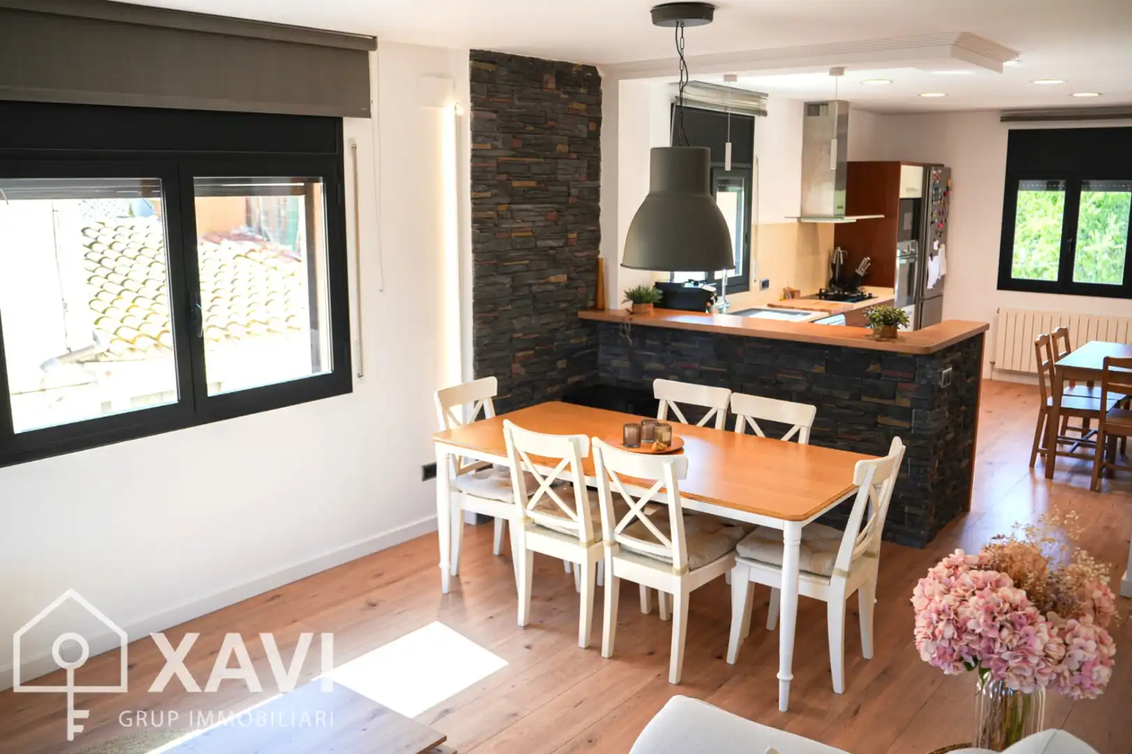 Comedor de Casa adosada en venta en Cabrera d'Anoia con Aire acondicionado, Calefacción y Jardín privado