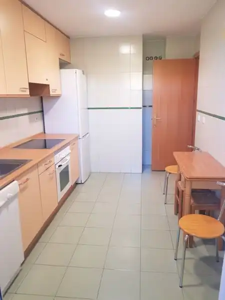 Cocina de Piso de alquiler en Boadilla del Monte con Aire acondicionado, Calefacción y Parquet