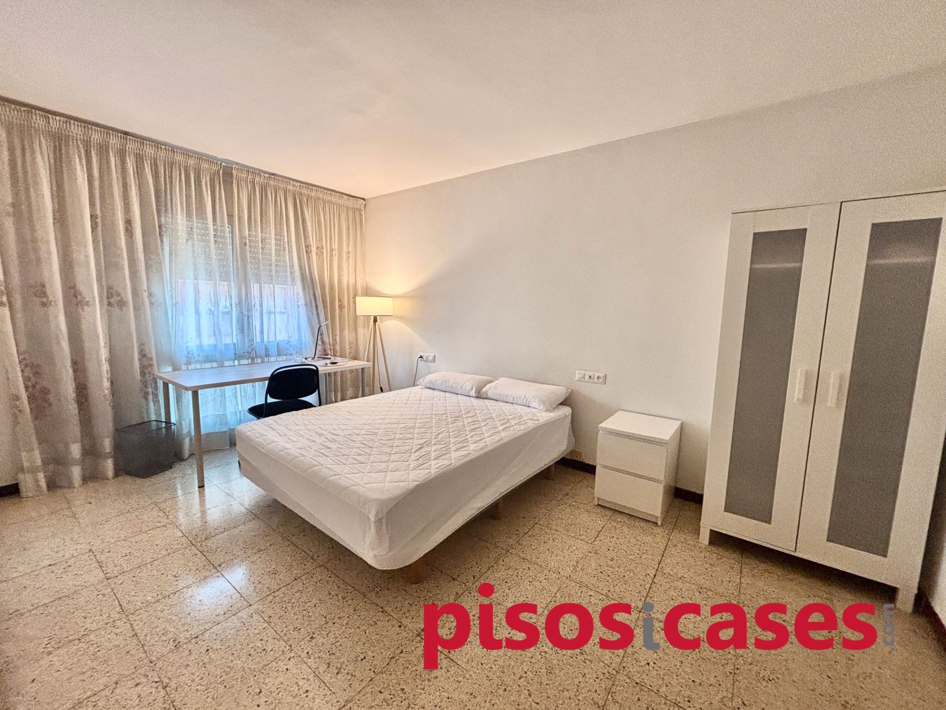 Habitación de Piso de alquiler en Vilanova del Camí con Aire acondicionado, Calefacción y Amueblado